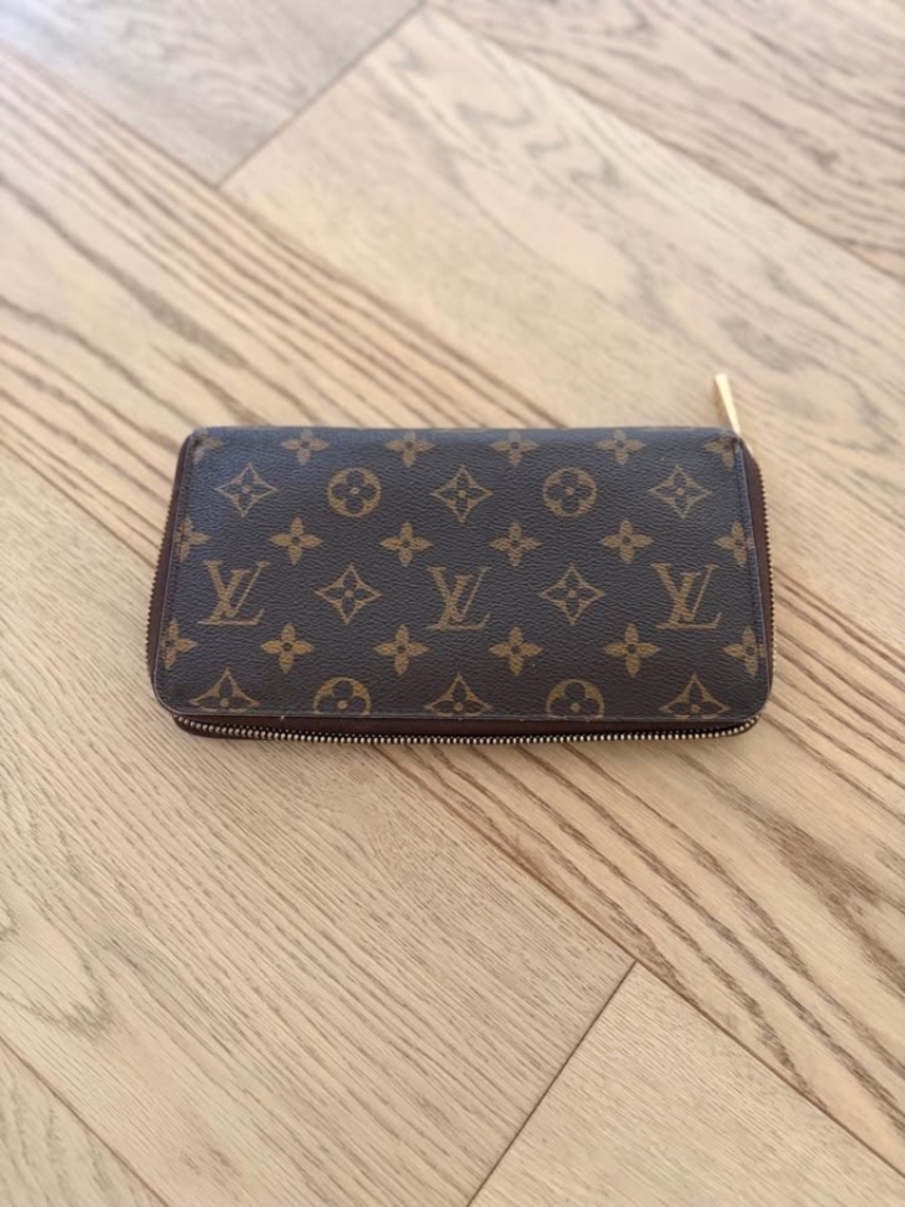 Louis Vuitton Zippy Wallet – Monogram – Original Receipt 🇨🇦